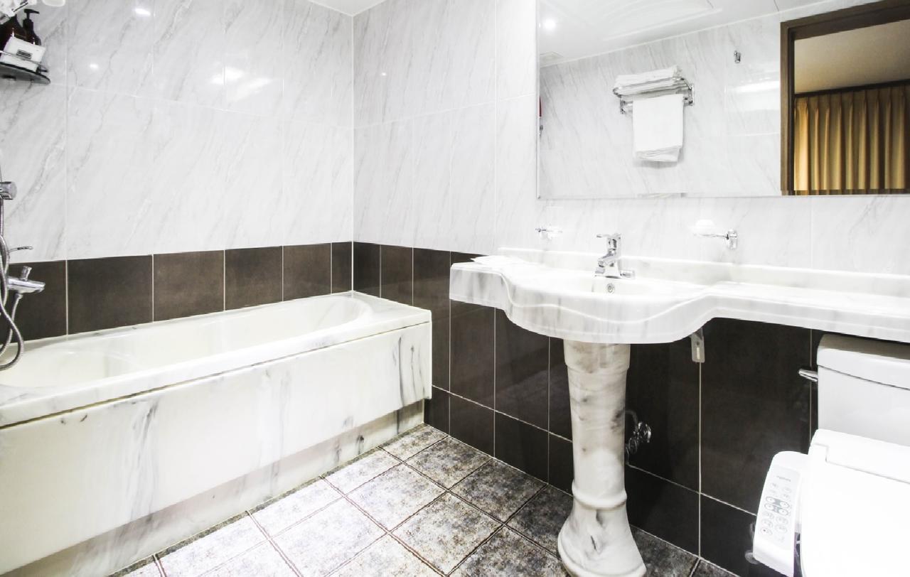 Uljin Grand Hotel Εξωτερικό φωτογραφία